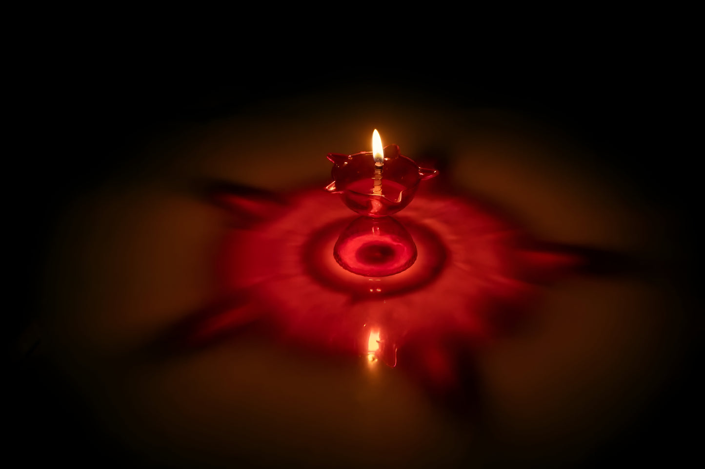 Eternal Glow 3D Shadow Diyas